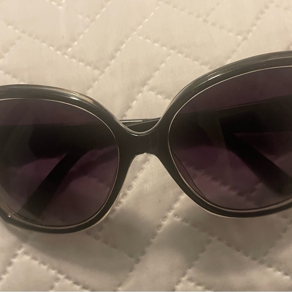 Jessica Simpson Shades